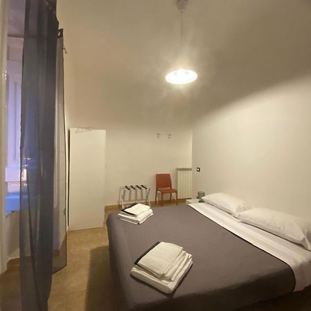 Tre Regine Napoli Apartment Bagian luar foto