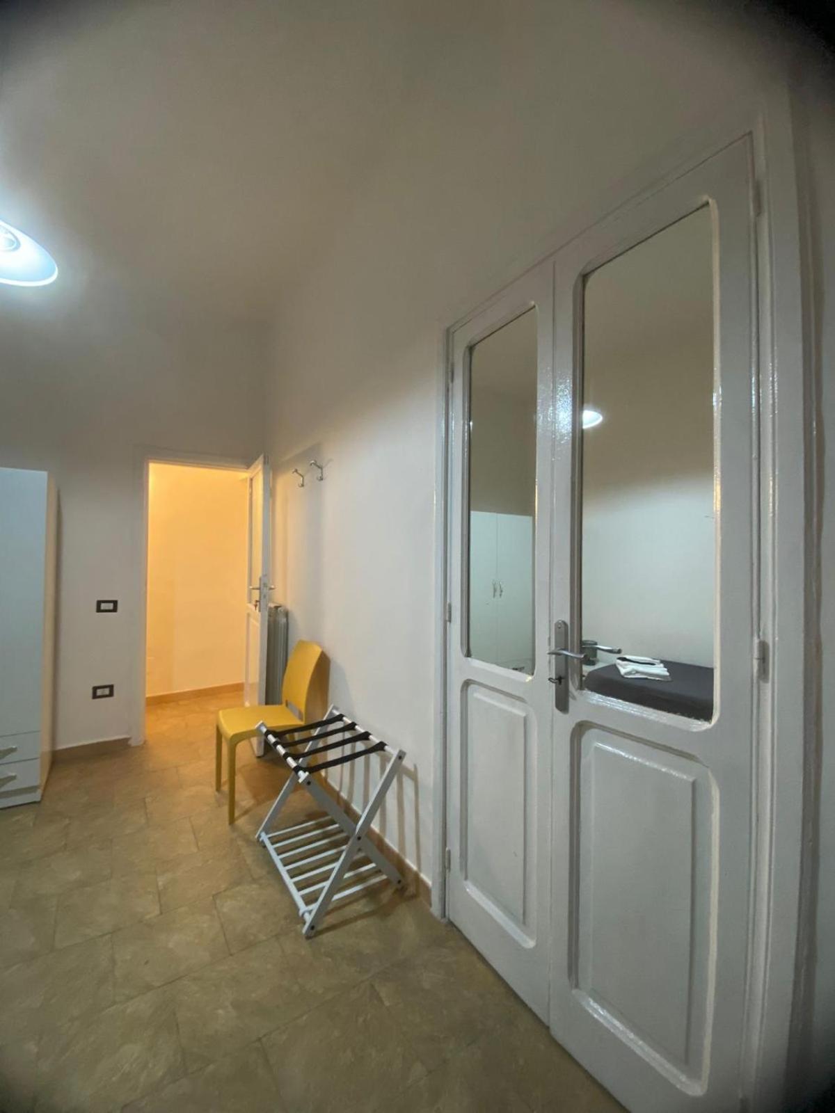 Tre Regine Napoli Apartment Bagian luar foto