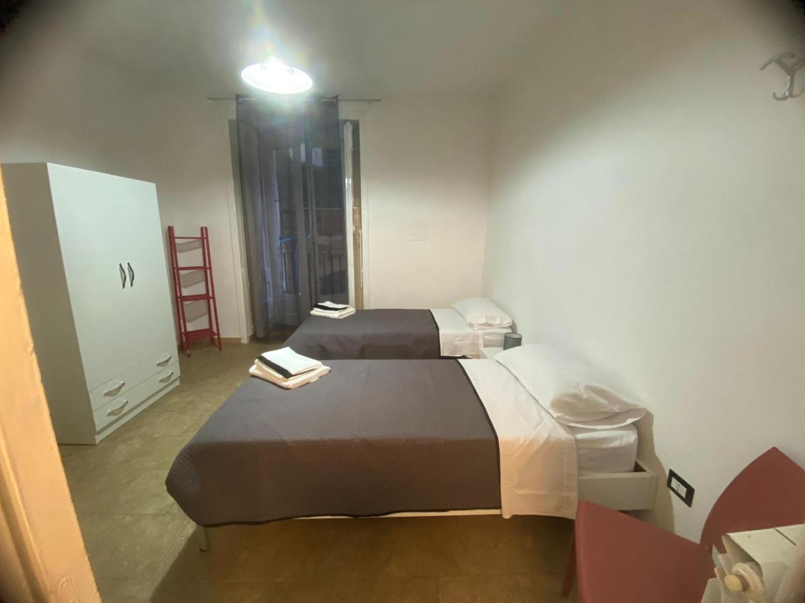 Tre Regine Napoli Apartment Bagian luar foto