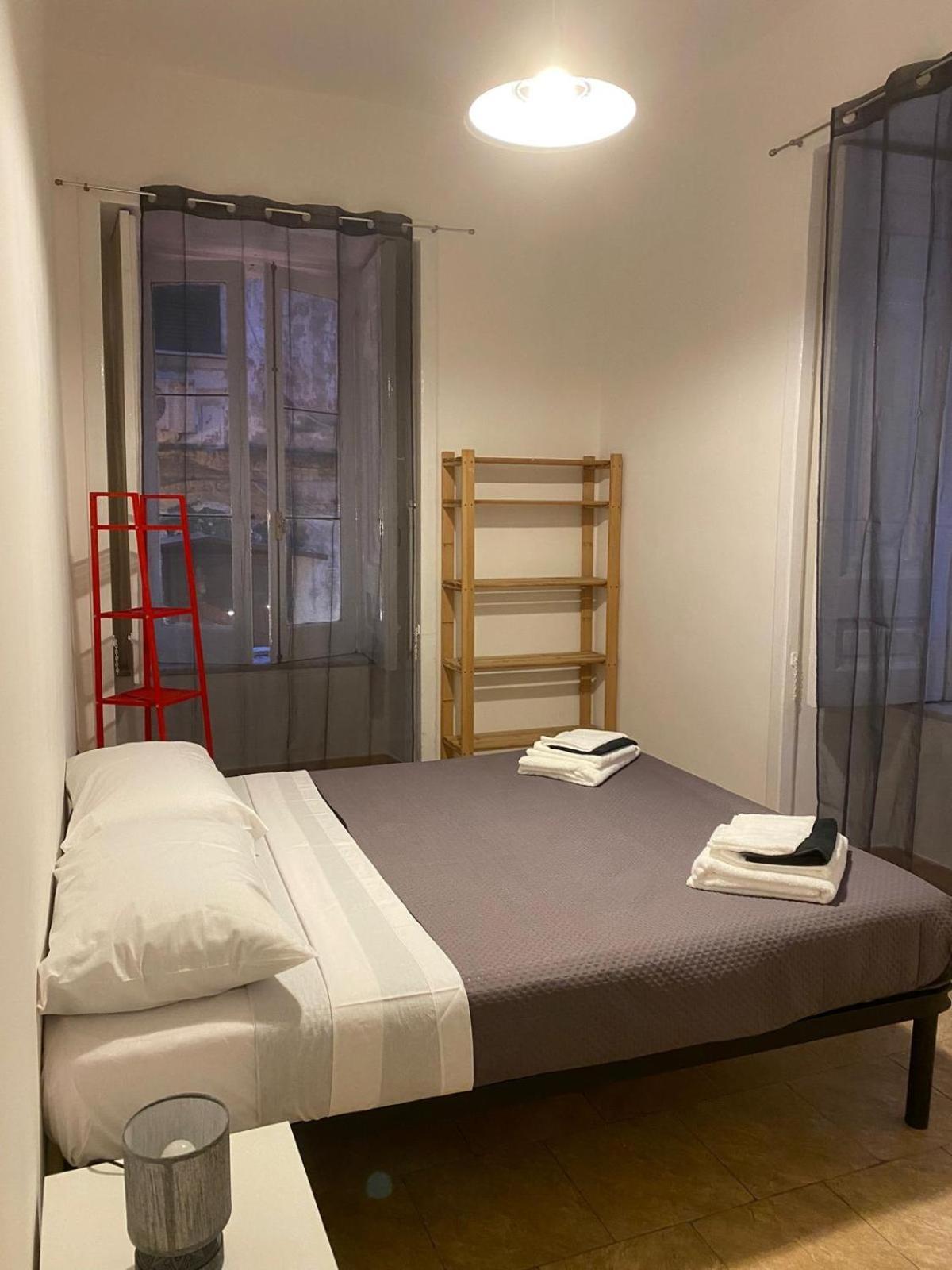 Tre Regine Napoli Apartment Bagian luar foto