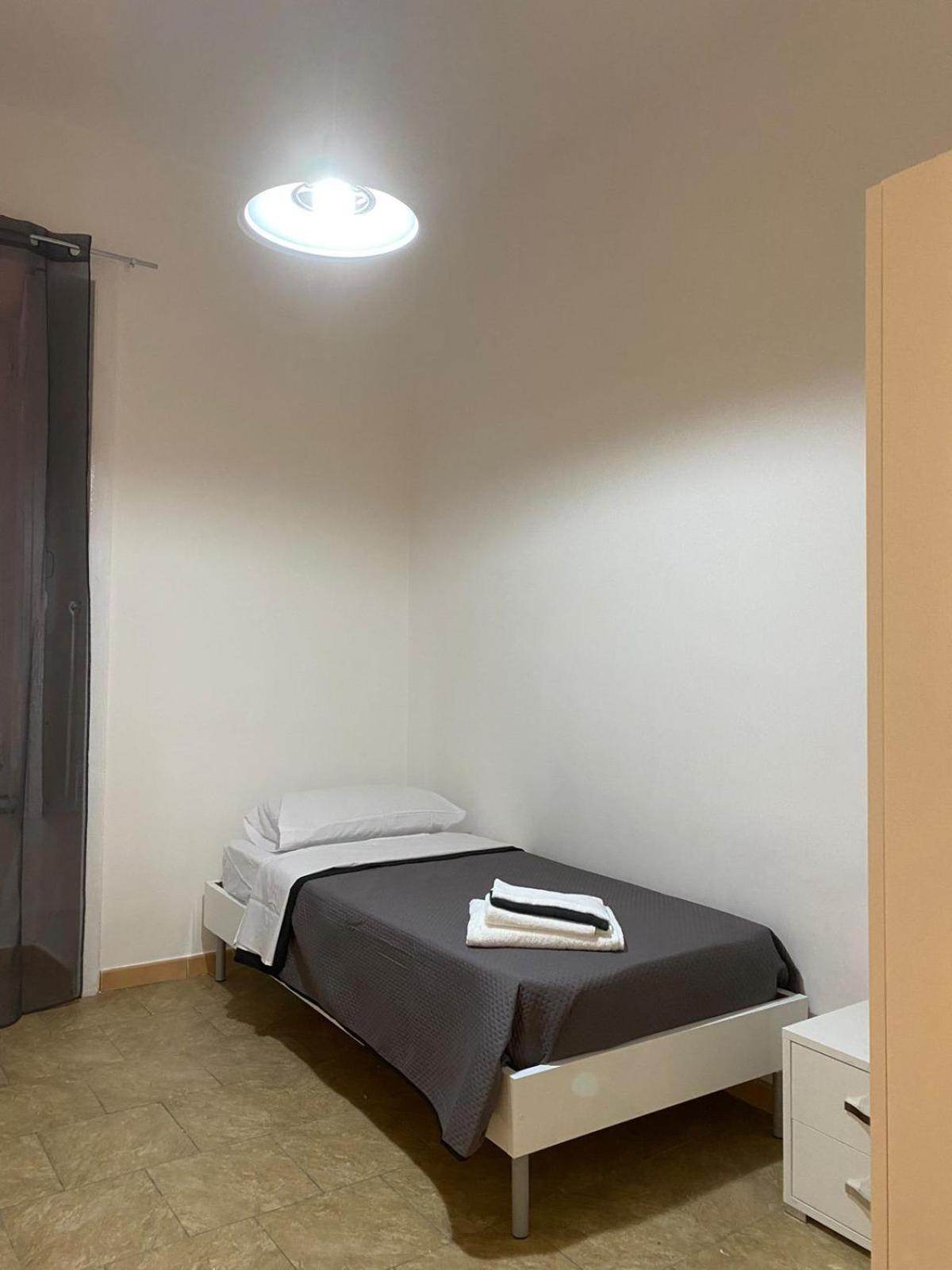 Tre Regine Napoli Apartment Bagian luar foto