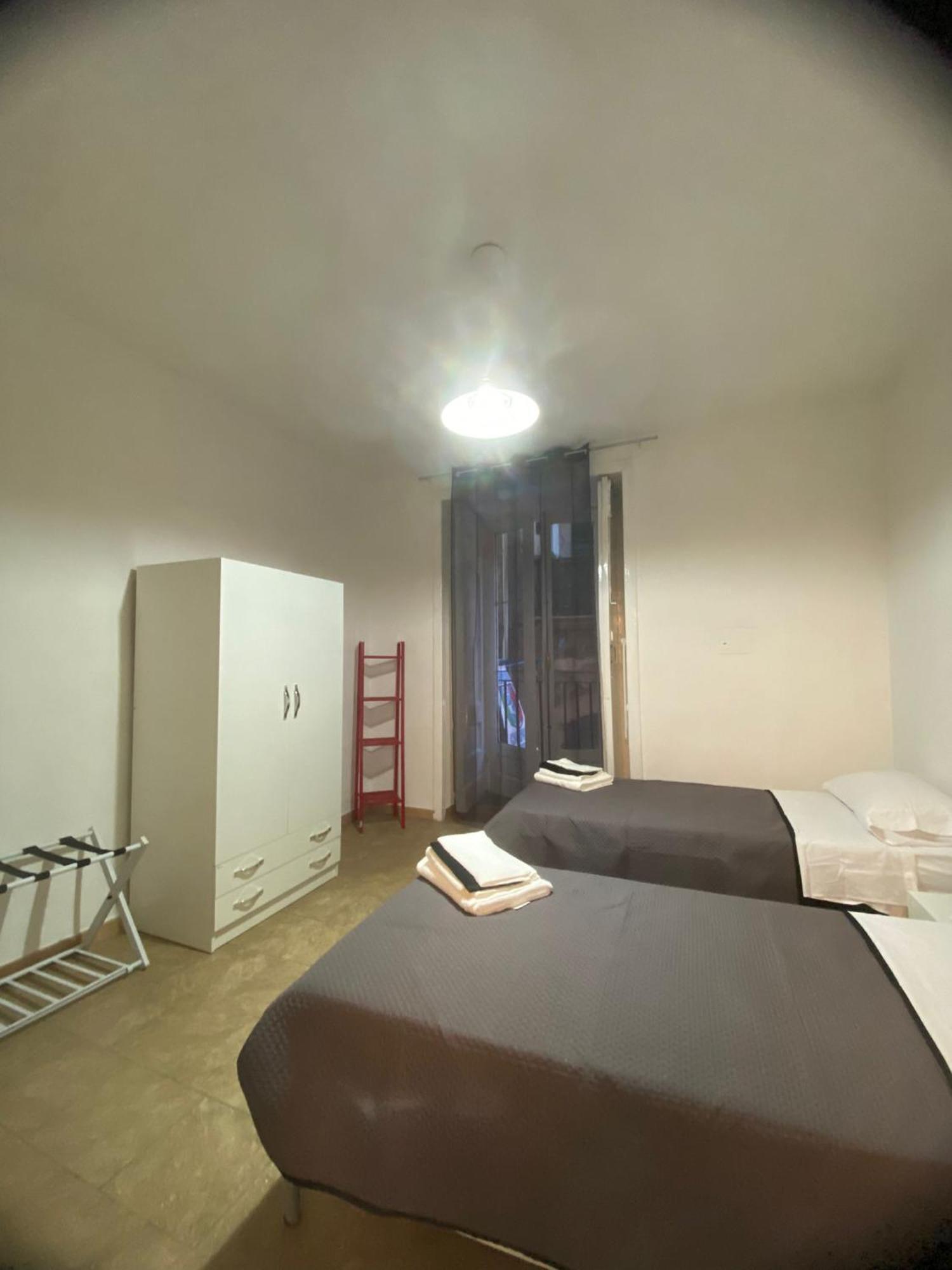 Tre Regine Napoli Apartment Bagian luar foto
