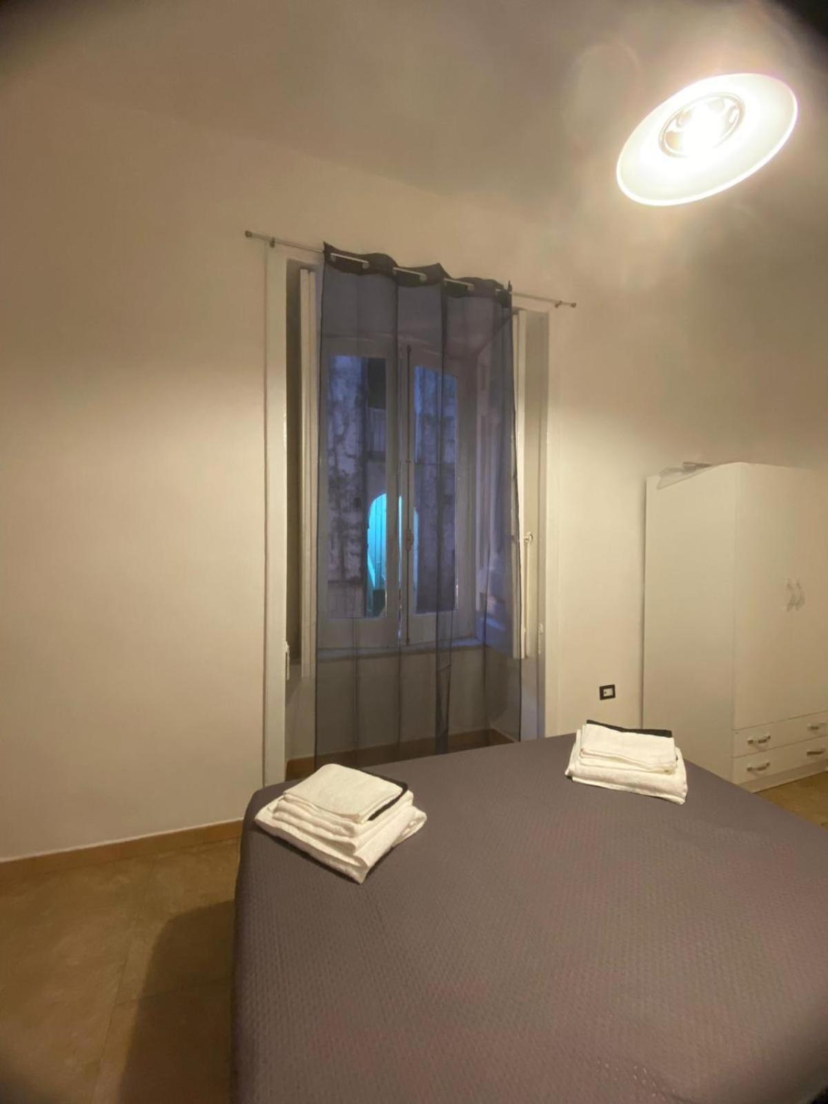 Tre Regine Napoli Apartment Bagian luar foto